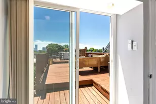 2918 Cambridge St, Philadelphia, PA 19130 - Photo 29