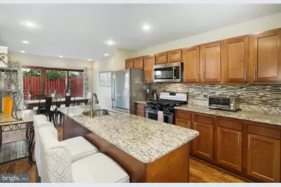 2918 Cambridge Street, Philadelphia, PA 19130 - Photo 9