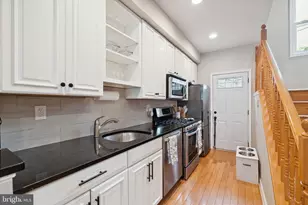 2357 Montrose St, Philadelphia, PA 19146 - Photo 7