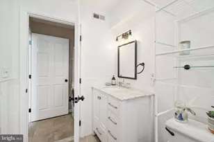 2357 Montrose St, Philadelphia, PA 19146 - Photo 19