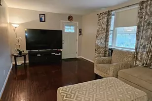 1815 Placid St, Philadelphia, PA 19152 - Photo 3