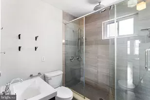 1240 Federal St, Philadelphia, PA 19147 - Photo 21