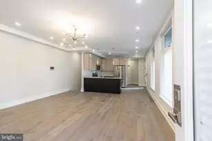 920 N 15th St, Philadelphia, PA 19130 - Photo 5