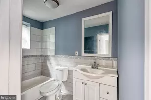 35 S Ashmead Pl S, Philadelphia, PA 19144 - Photo 15