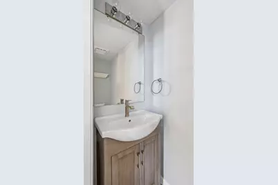 321 Sage Lane, Philadelphia, PA 19128 - Photo 7