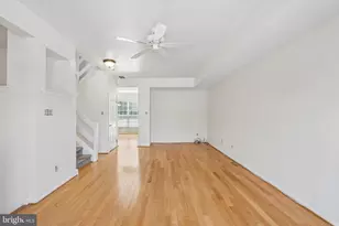 321 Sage Ln, Philadelphia, PA 19128 - Photo 9