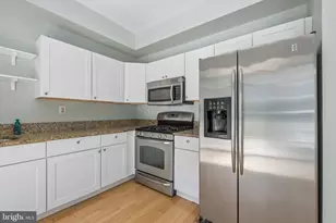 321 Sage Ln, Philadelphia, PA 19128 - Photo 17