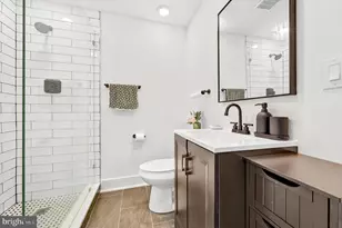 2318 E Cabot St, Philadelphia, PA 19125 - Photo 19