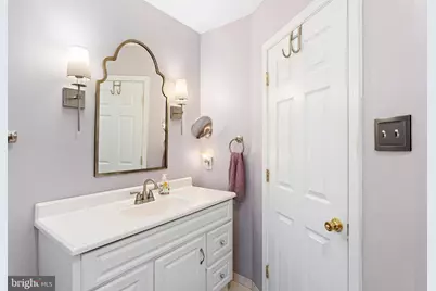 2413 Aspen Street, Philadelphia, PA 19130 - Photo 9