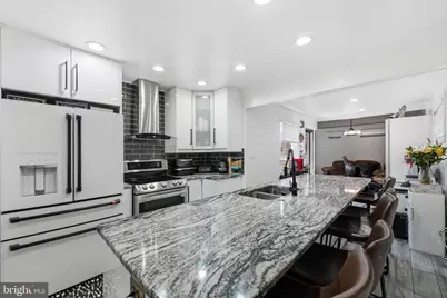 401 Maple Avenue, Philadelphia, PA 19116 - Photo 3