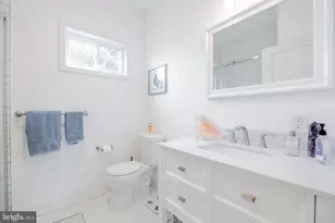 2317 E Letterly St, Philadelphia, PA 19125 - Photo 17