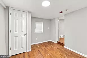 1915 Wharton St, Philadelphia, PA 19146 - Photo 9
