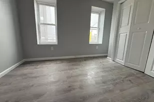 2447 Ingersoll St, Philadelphia, PA 19121 - Photo 9