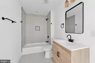 2520 N Front St, Philadelphia, PA 19133 - Photo 7