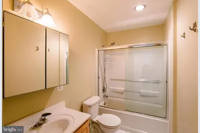 1939 Chestnut Street #UNIT 6B, Philadelphia, PA 19103 - Photo 9
