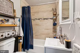 5325 W Stiles St, Philadelphia, PA 19131 - Photo 21