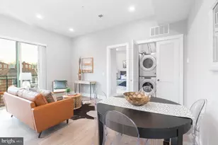 52 W Washington Ln, Philadelphia, PA 19144 - Photo 11