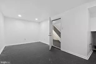 6926 Grosbeak Pl, Philadelphia, PA 19142 - Photo 11