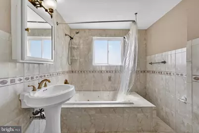 6926 Grosbeak Place, Philadelphia, PA 19142 - Photo 15