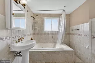 6926 Grosbeak Pl, Philadelphia, PA 19142 - Photo 15