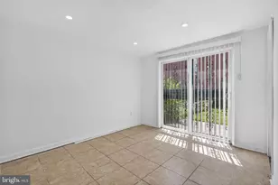 6926 Grosbeak Pl, Philadelphia, PA 19142 - Photo 13