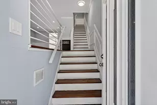 6926 Grosbeak Pl, Philadelphia, PA 19142 - Photo 9