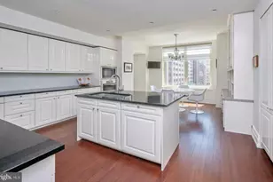 130 S 18th St, Philadelphia, PA 19103 - Photo 9