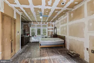 1210 S 45th St, Philadelphia, PA 19104 - Photo 21