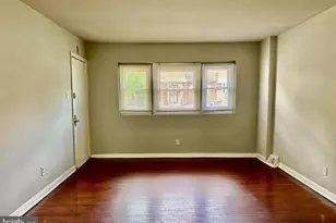 7326 Ruskin Rd, Philadelphia, PA 19151 - Photo 3