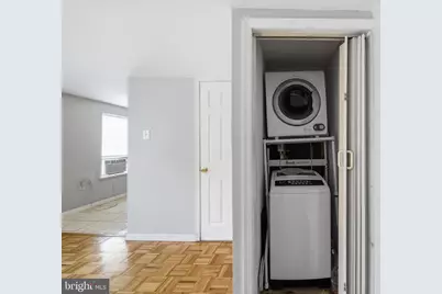 924 S 10th Street, Philadelphia, PA 19147 - Photo 7