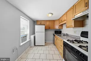 924 S 10th St, Philadelphia, PA 19147 - Photo 5