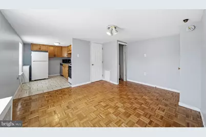 924 S 10th Street, Philadelphia, PA 19147 - Photo 1