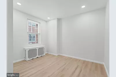 906 S Fairhill Street, Philadelphia, PA 19147 - Photo 9