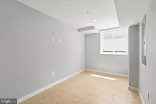 2044 N 5th St, Philadelphia, PA 19122 - Photo 15