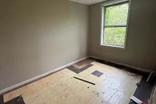 2641 S 68th St, Philadelphia, PA 19142 - Photo 9
