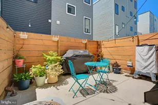 1218 N 27th St, Philadelphia, PA 19121 - Photo 39