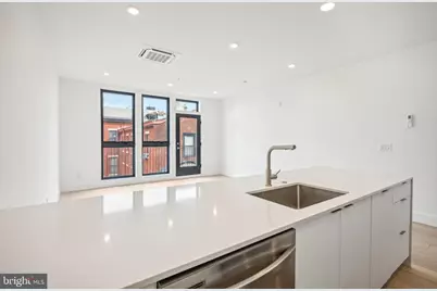 2007 Cambridge Street #10, Philadelphia, PA 19130 - Photo 13