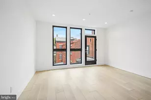 2007 Cambridge St, Philadelphia, PA 19130 - Photo 9