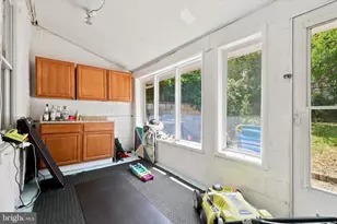 110 Dawson St, Philadelphia, PA 19127 - Photo 9