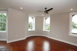 400 S 45th St, Philadelphia, PA 19104 - Photo 5