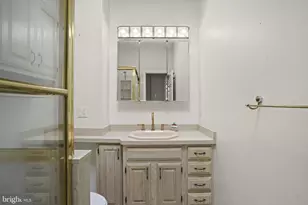 8836 Macon St, Philadelphia, PA 19152 - Photo 27