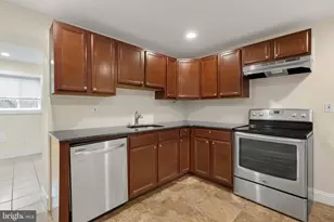 1525 S 19th St, Philadelphia, PA 19146 - Photo 5