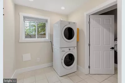 1525 S 19th Street, Philadelphia, PA 19146 - Photo 13