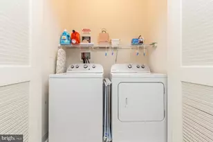 207 Brinley Ct, Philadelphia, PA 19146 - Photo 19