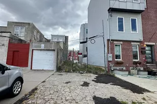 2005 S 4th St, Philadelphia, PA 19148 - Photo 1