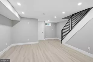 8523 Thouron Ave, Philadelphia, PA 19150 - Photo 27