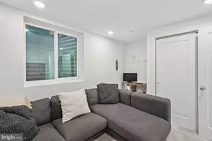 2224 Amber St, Philadelphia, PA 19125 - Photo 33