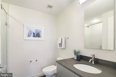 2101 Market Street #3307, Philadelphia, PA 19103 - Photo 17