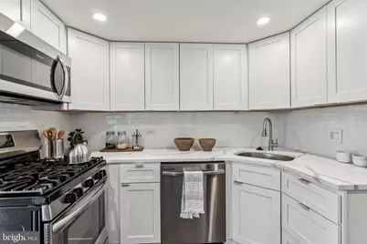 1326 Spruce Street #1503, Philadelphia, PA 19107 - Photo 13