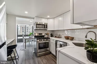 1326 Spruce Street #1503, Philadelphia, PA 19107 - Photo 11